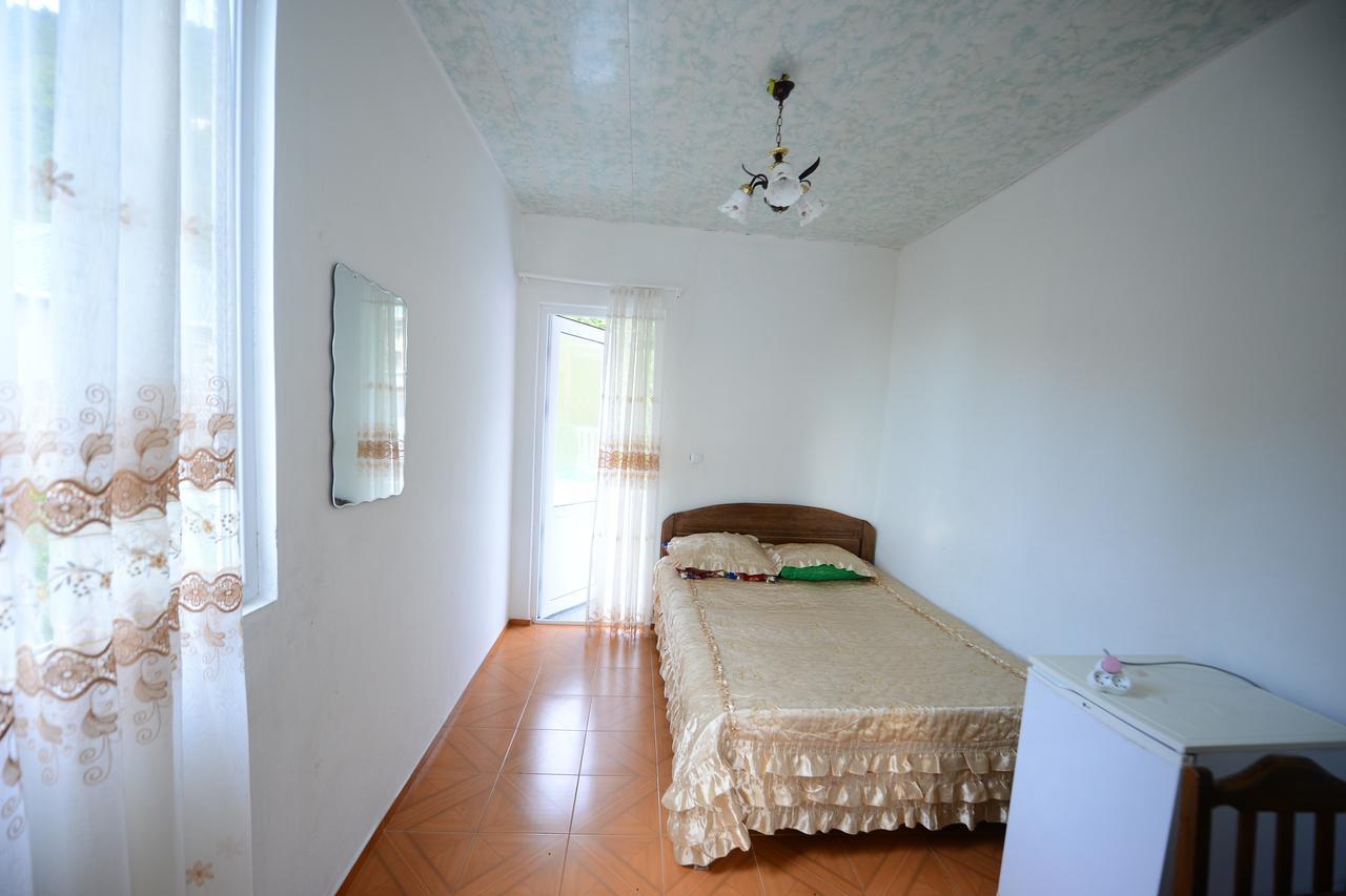 Guest House Imeda Kvariati Exterior foto